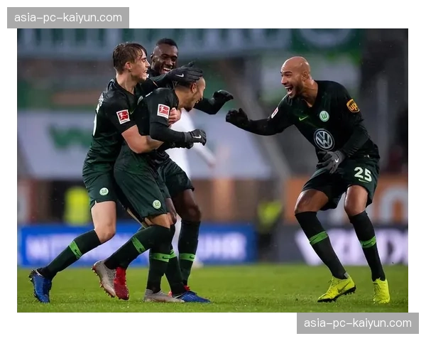 沃尔夫斯堡0-2不敌美因茨，保级形势进一步恶化